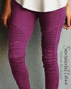 Moto Jeggings with Back Pockets and Ankle Zipper in wine